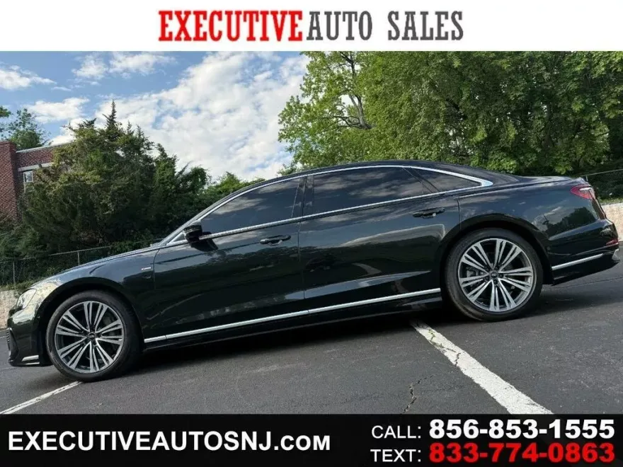 2022 Audi A8 L 55 TFSI Quattro photo 1