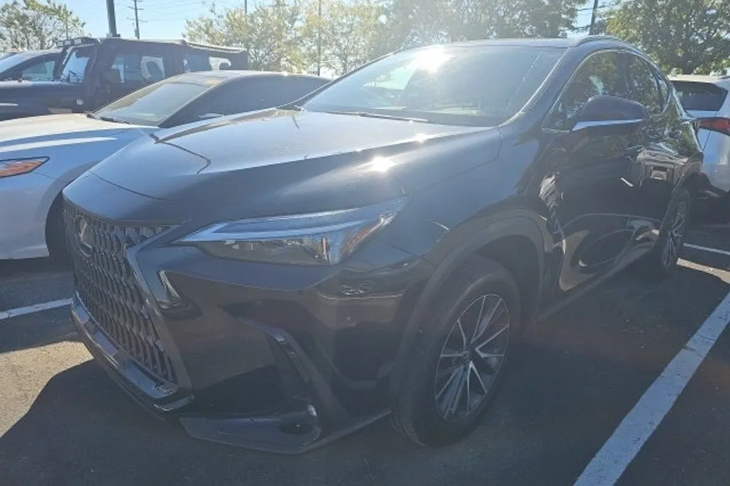 2023 Lexus NX 350 Premium photo 1