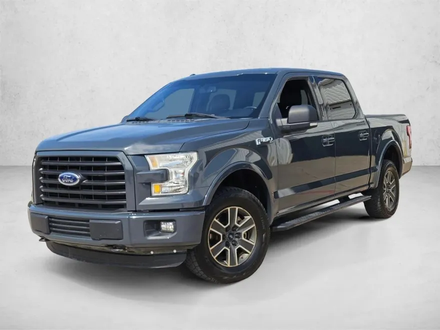 2016 Ford F-150 XLT photo 1