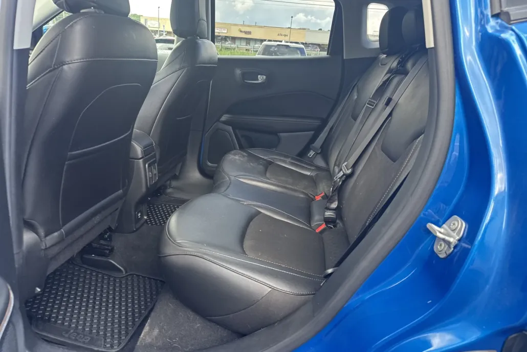 2020 Jeep Compass Latitude photo 1