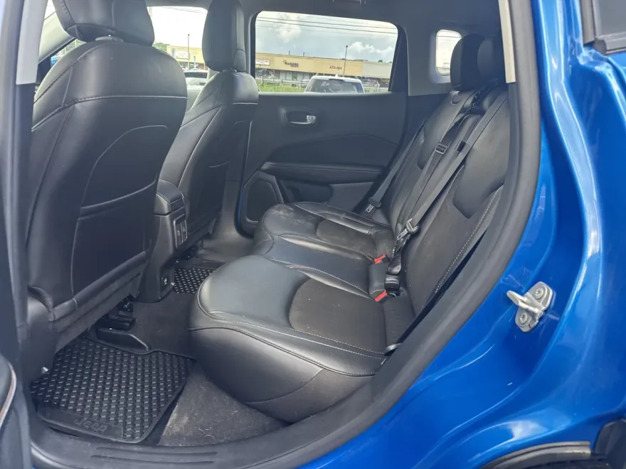 2020 Jeep Compass Latitude photo 1