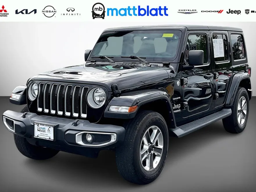 2021 Jeep Wrangler Unlimited Sahara photo 1