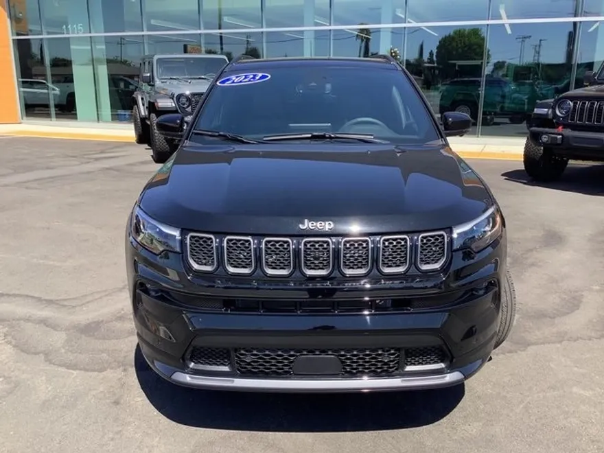 2023 Jeep Compass High Altitude photo 1