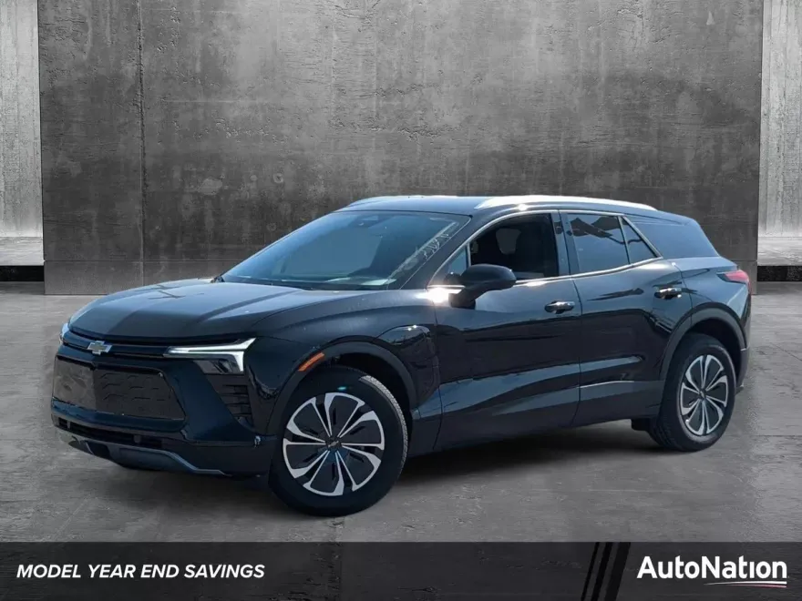 2024 Chevrolet Blazer EV photo 1
