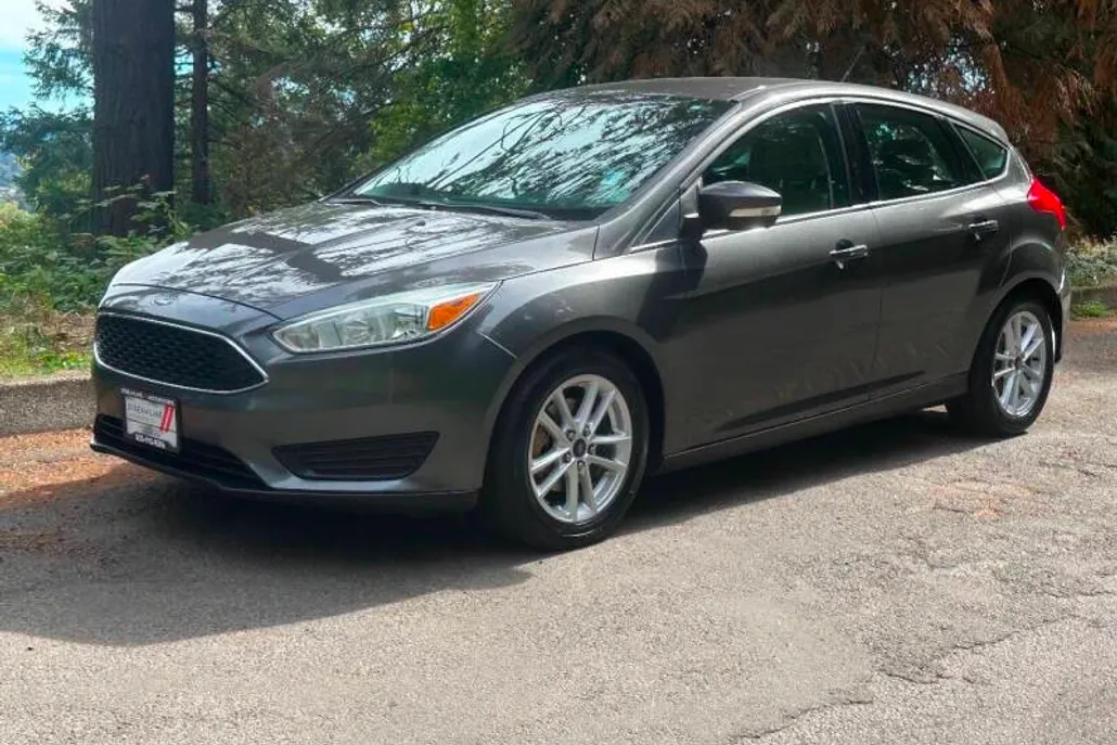 2015 Ford Focus SE photo 1