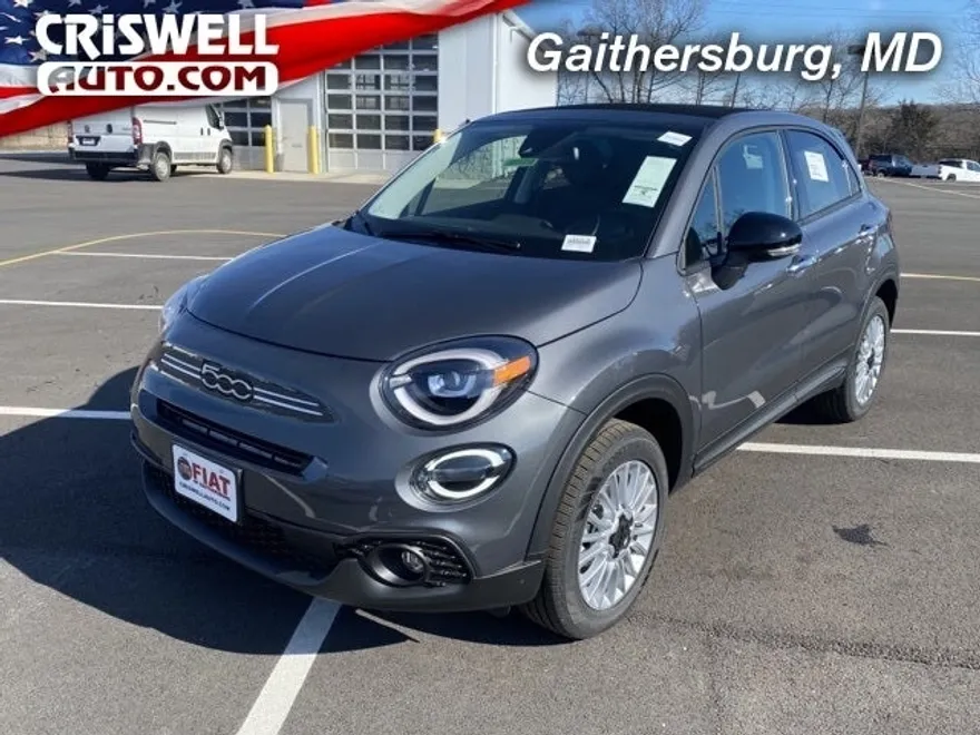 2023 Fiat 500X Pop photo 1