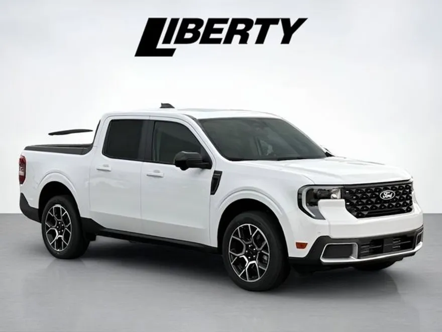 2025 Ford Maverick Lariat photo 1