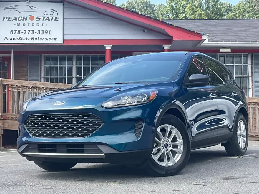 2020 Ford Escape S photo 1
