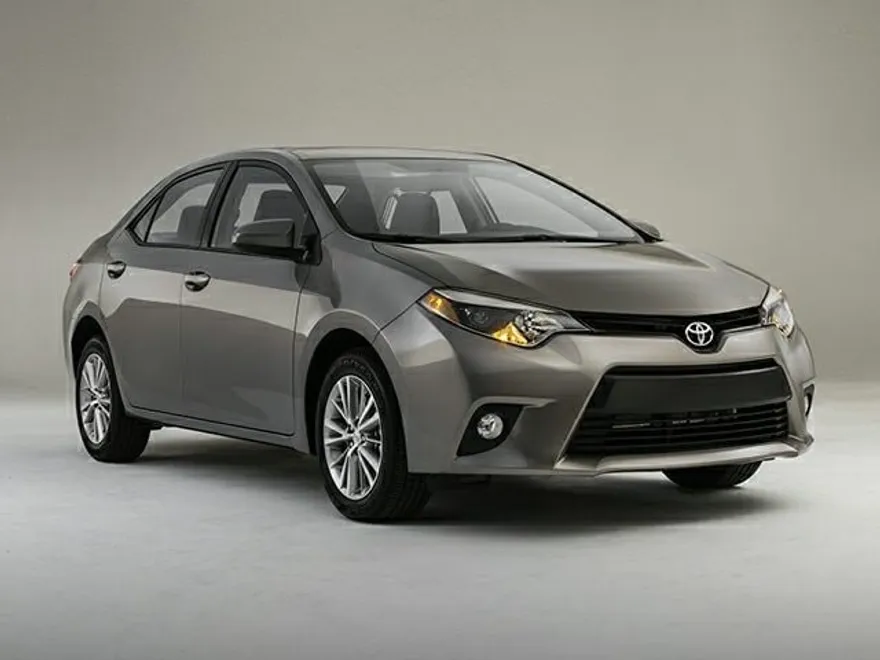 2014 Toyota Corolla L photo 1