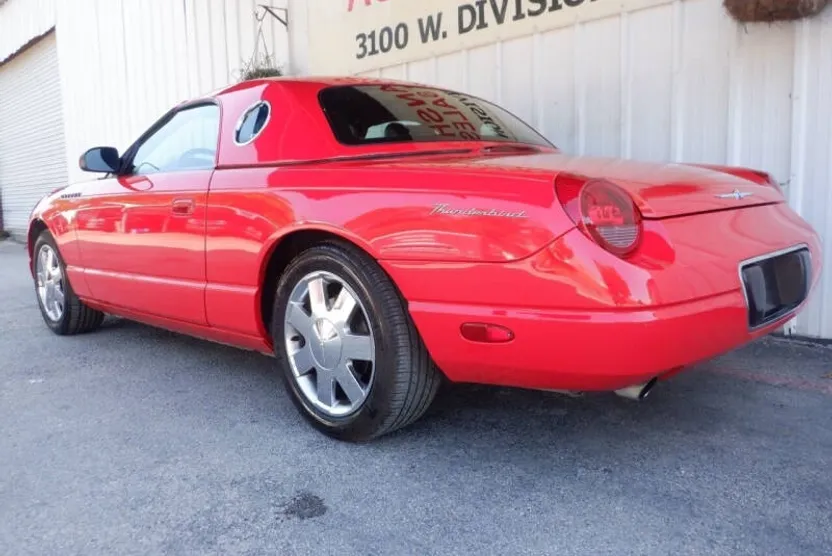 2002 Ford Thunderbird Deluxe photo 1