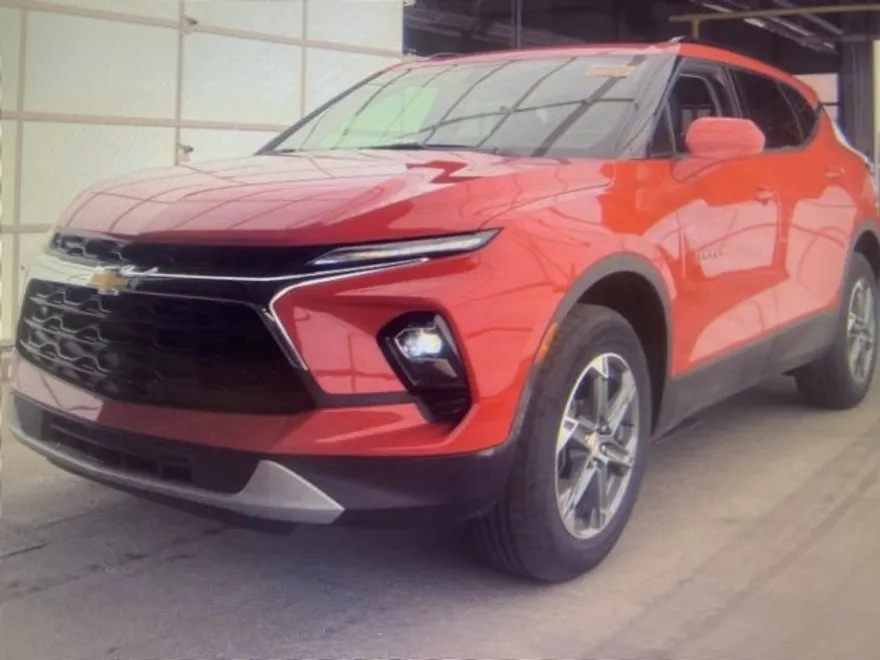 2023 Chevrolet Blazer 2LT photo 1