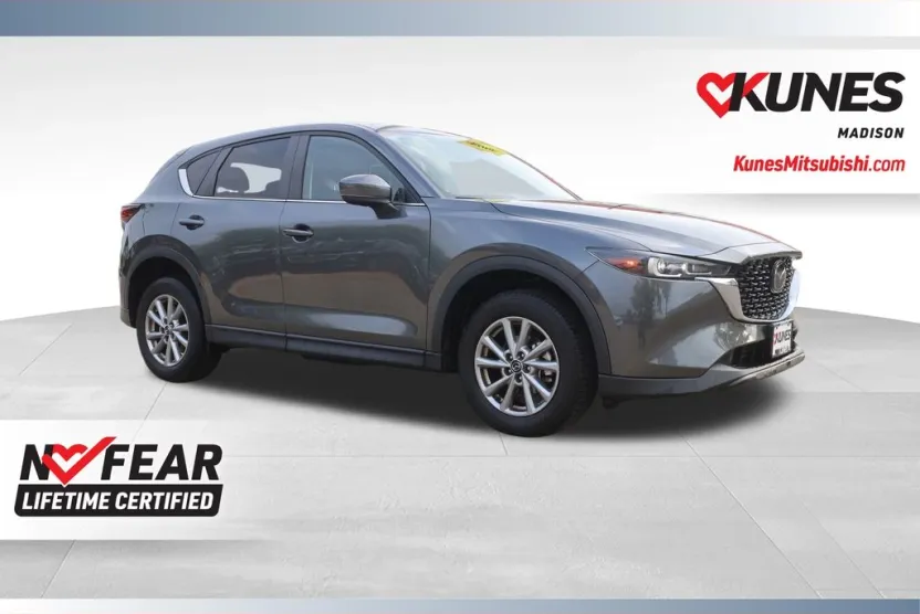 2023 Mazda CX-5 2.5 S Preferred photo 1