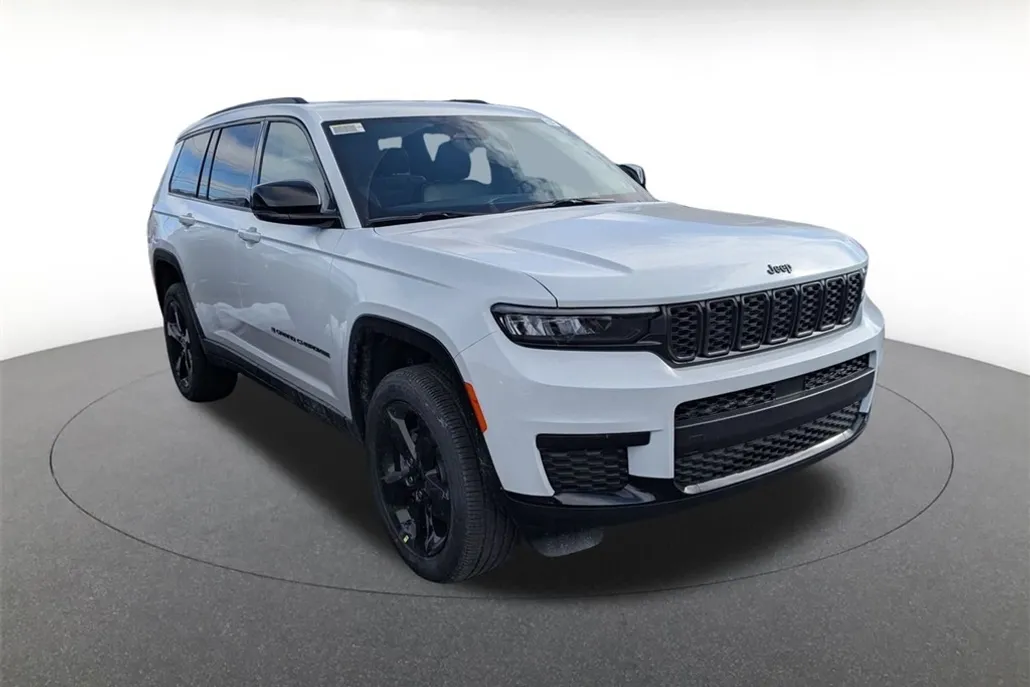 2025 Jeep Grand Cherokee Altitude X photo 1