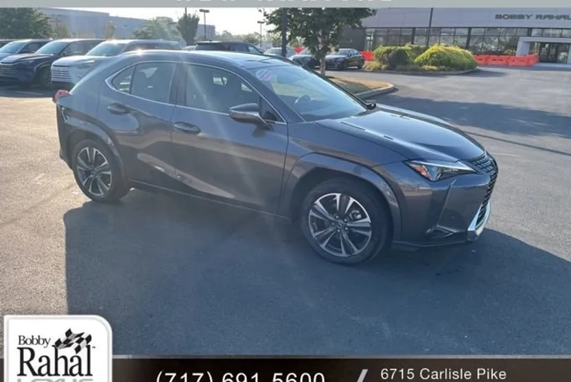 2023 Lexus UX 250h Premium photo 1