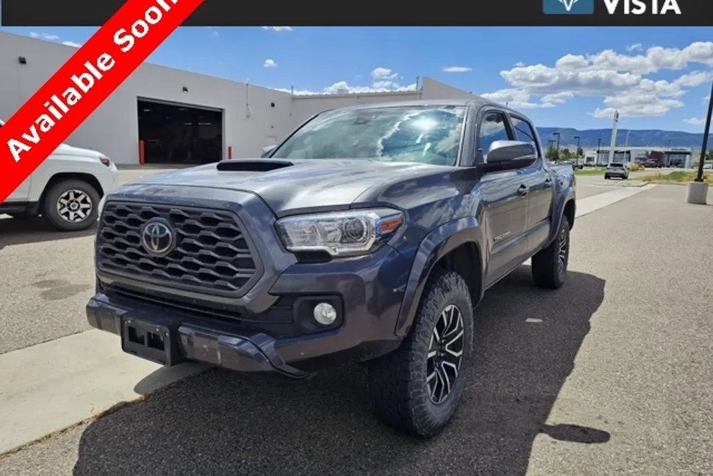 2021 Toyota Tacoma TRD Sport photo 1