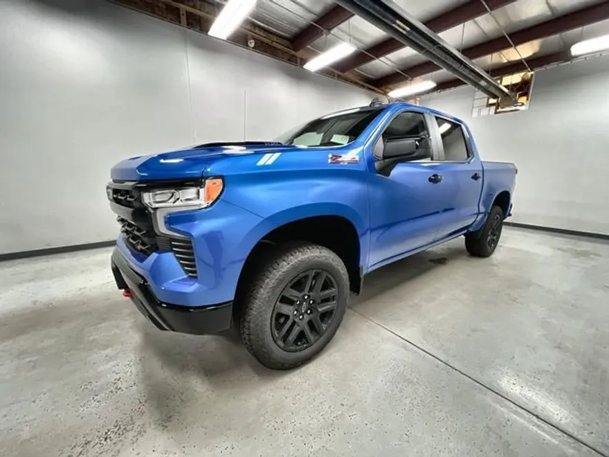 2025 Chevrolet Silverado 1500 LT Trail Boss photo 1