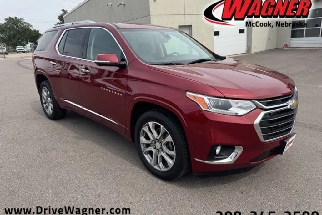 2020 Chevrolet Traverse Premier photo 1