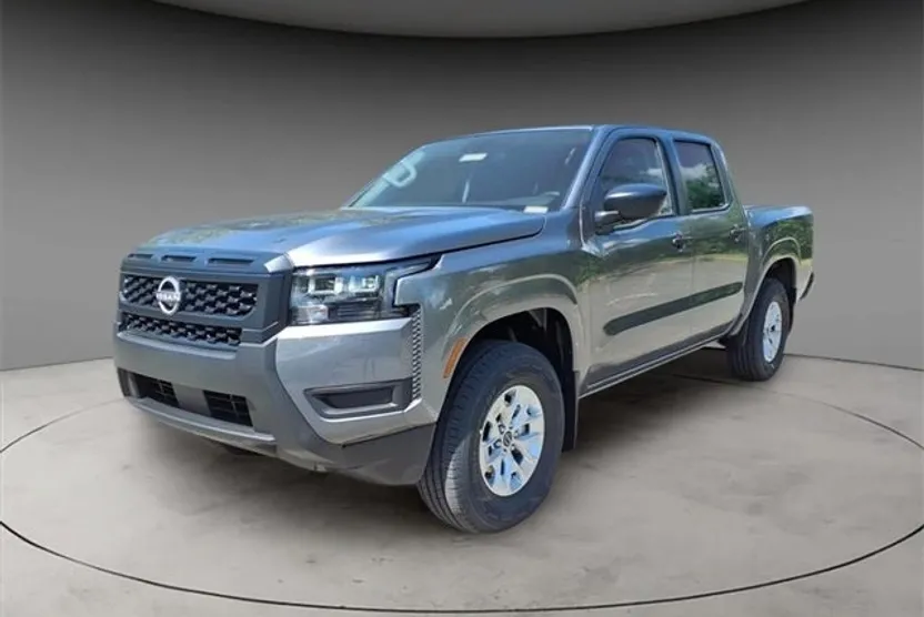 2026 Nissan Frontier Crew Cab S photo 1