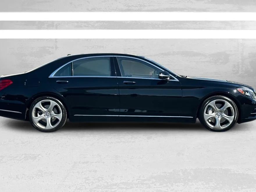 2015 Mercedes Benz S 550 photo 1