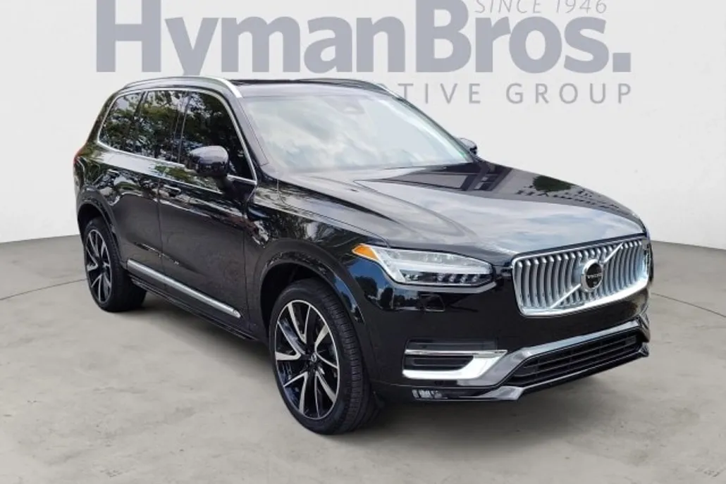2024 Volvo XC90 AWD Plus photo 1