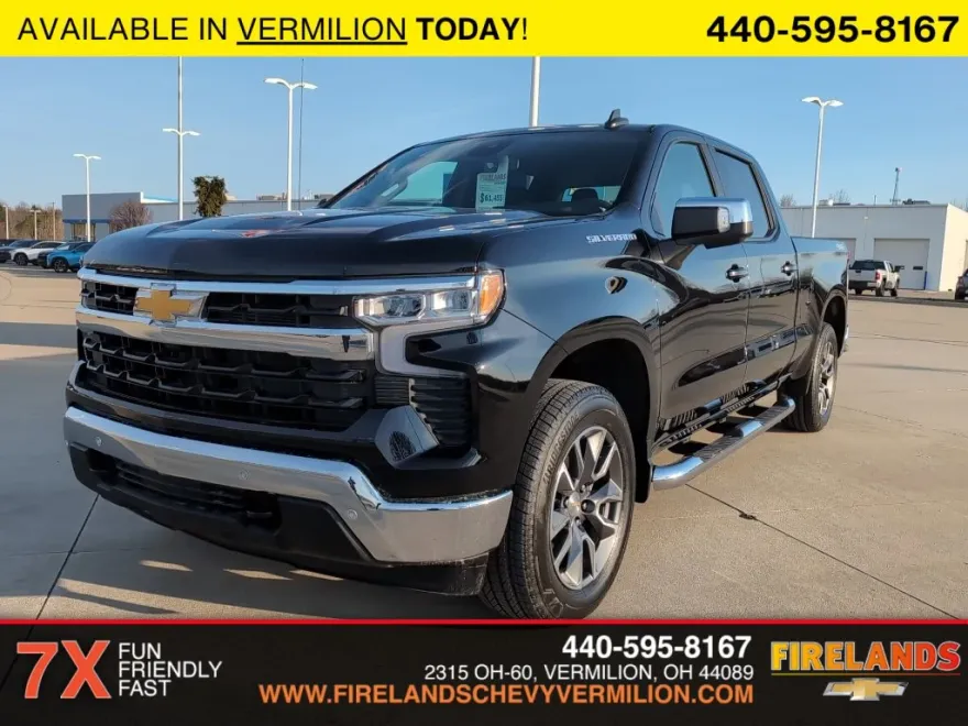 2025 Chevrolet Silverado 1500 LT photo 1