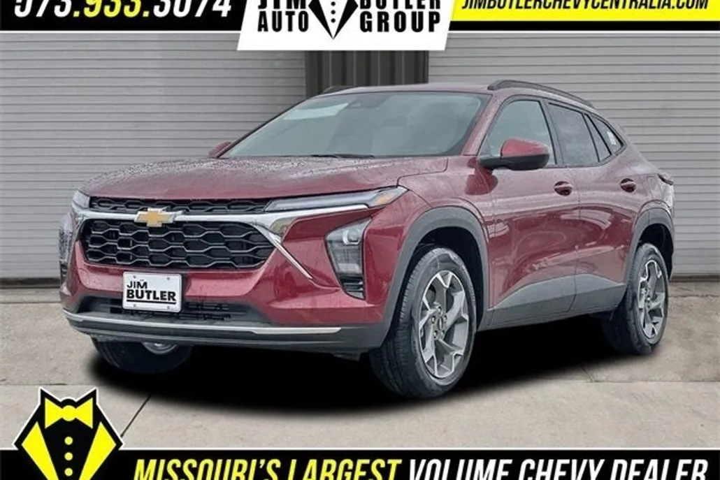 2025 Chevrolet Trax LT photo 1