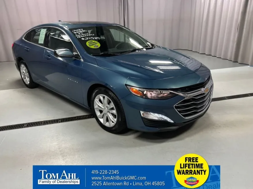 2024 Chevrolet Malibu 1LT photo 1