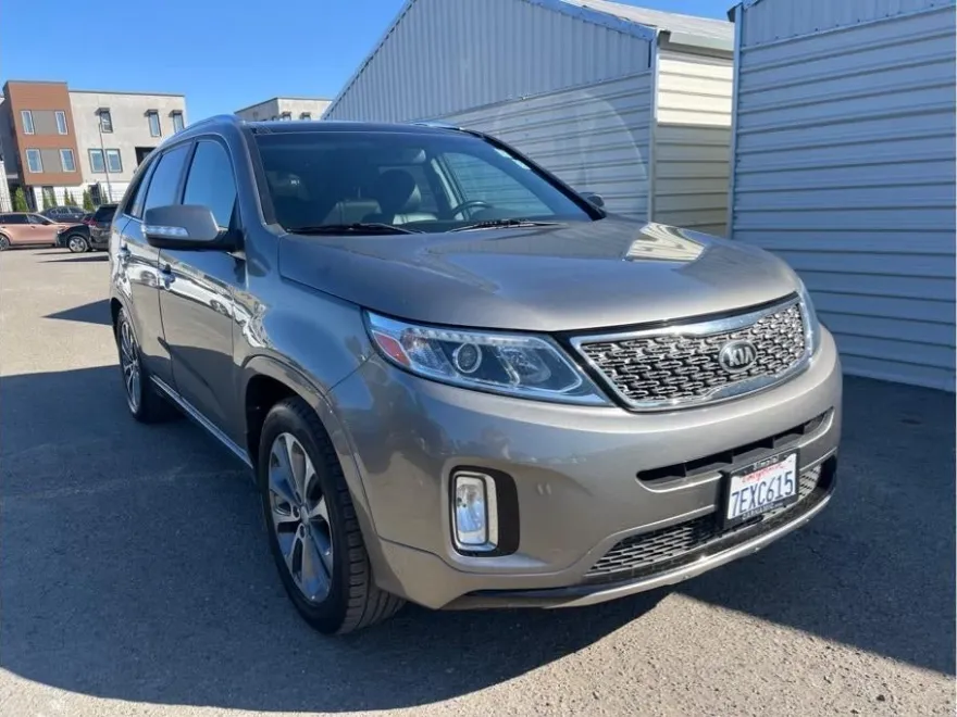 2015 Kia Sorento SX photo 1