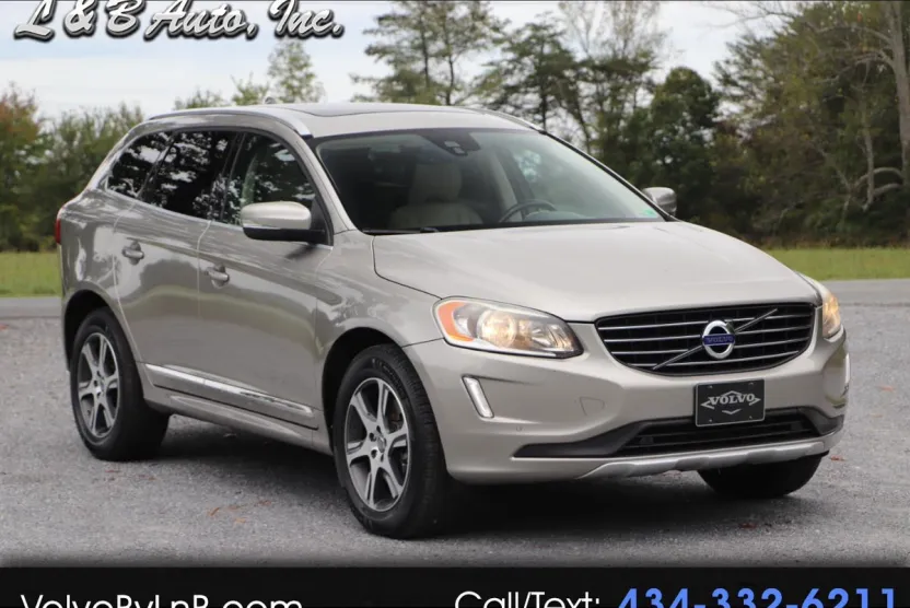 2015 Volvo XC60 Premier R-Design photo 1
