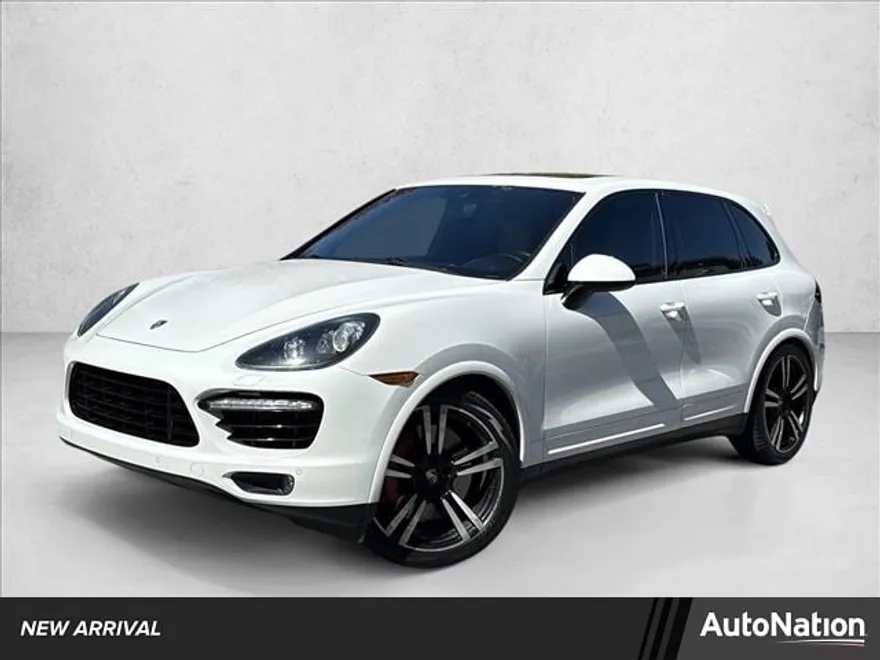 2014 Porsche Cayenne Turbo S photo 1