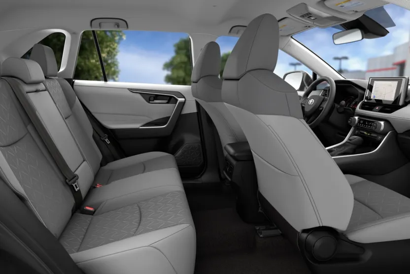 2025 Toyota RAV4 XLE photo 1