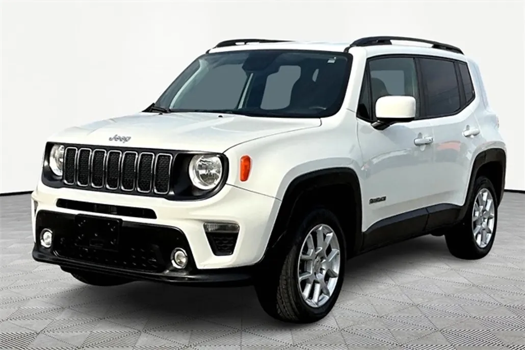 2020 Jeep Renegade Latitude photo 1