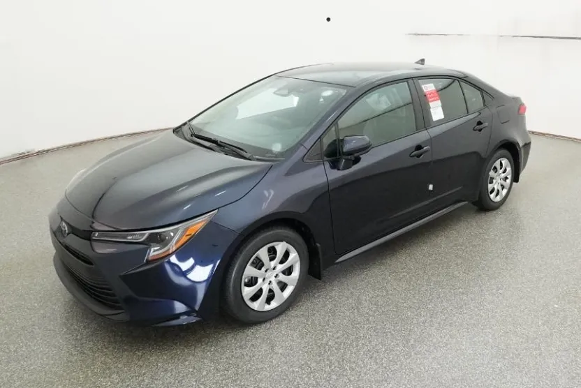 2026 Toyota Corolla LE photo 1