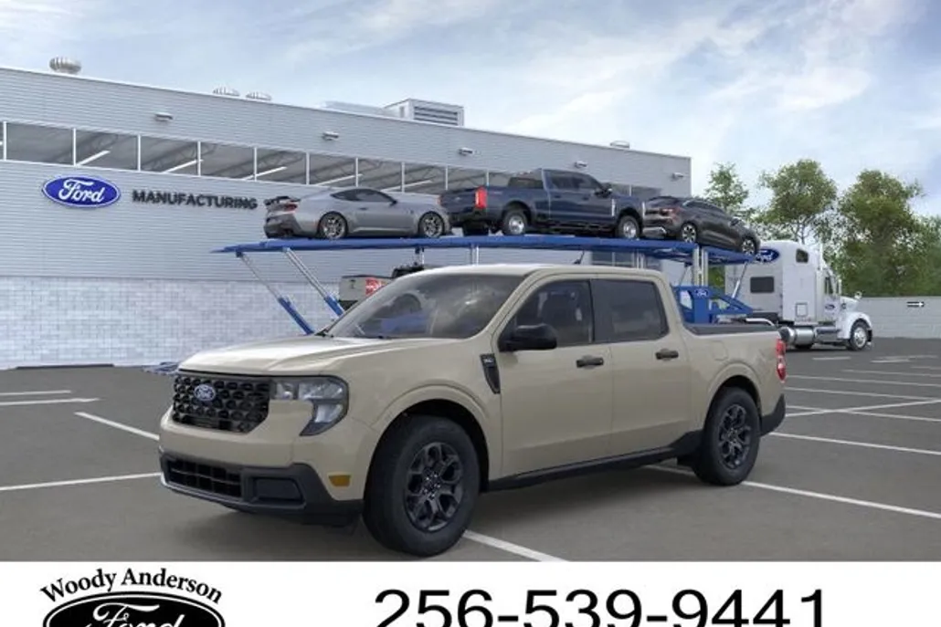 2025 Ford Maverick XLT photo 1