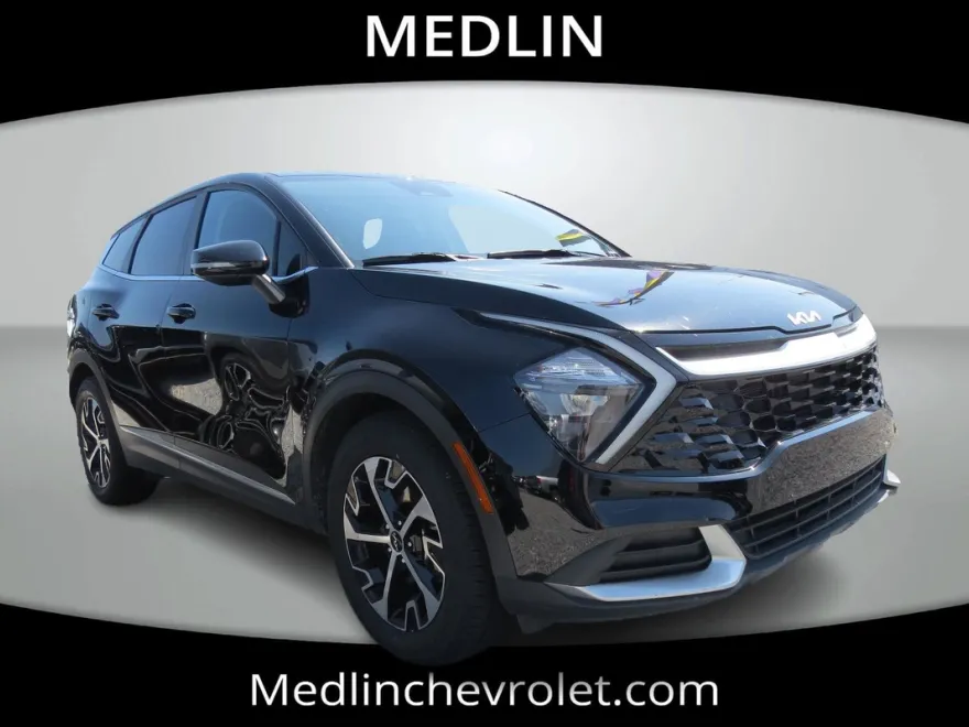 2023 Kia Sportage EX photo 1