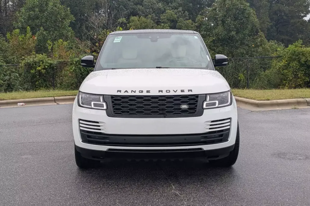 2021 Land Rover Range Rover P525 HSE HSE Westminster Edition photo 1
