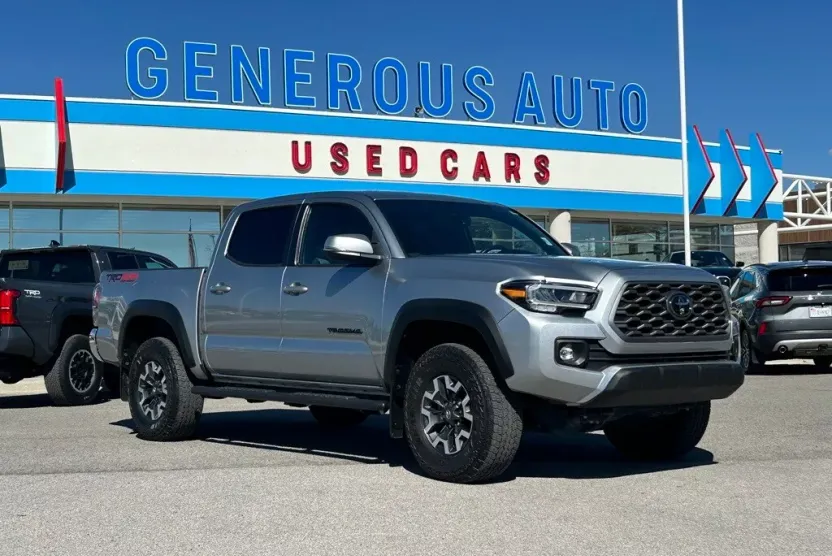 2022 Toyota Tacoma TRD Off-Road photo 1