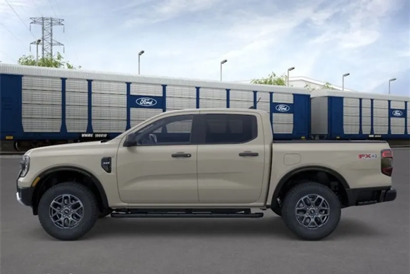 2025 Ford Ranger XLT photo 1