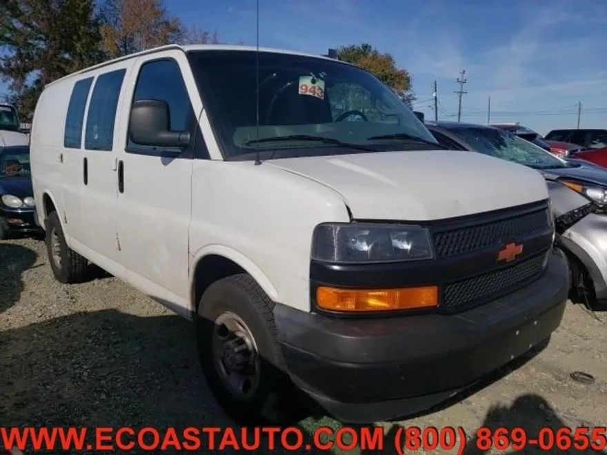 2019 Chevrolet Express Cargo Van photo 1
