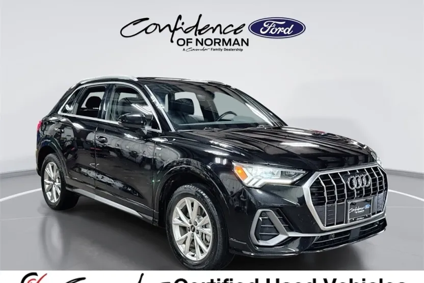 2023 Audi Q3 Premium S line photo 1