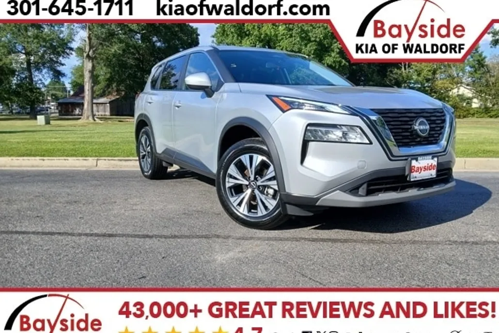 2023 Nissan Rogue SV photo 1