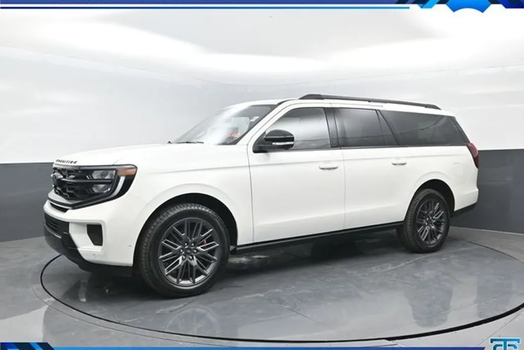 2025 Ford Expedition Platinum MAX photo 1