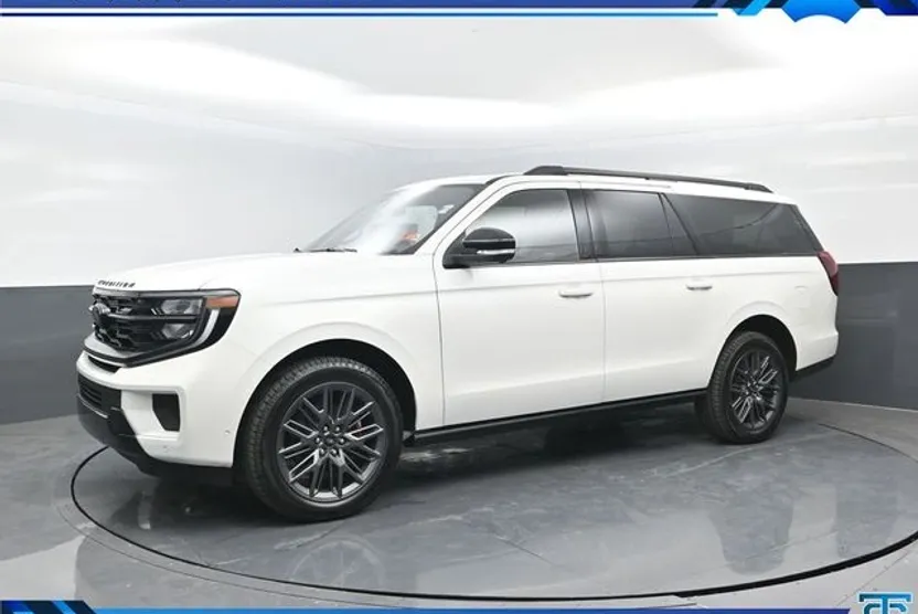 2025 Ford Expedition Platinum MAX photo 1