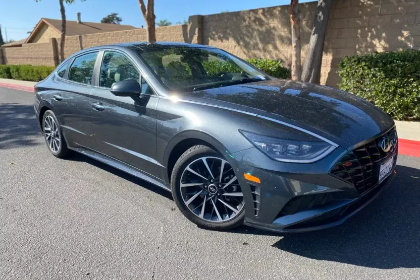 2023 Hyundai Sonata Limited photo 1