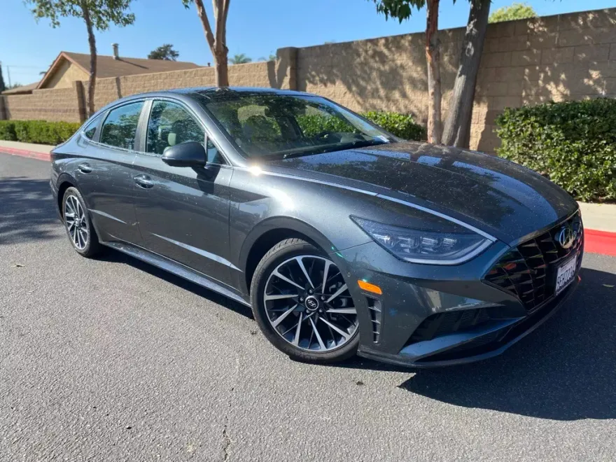 2023 Hyundai Sonata Limited photo 1