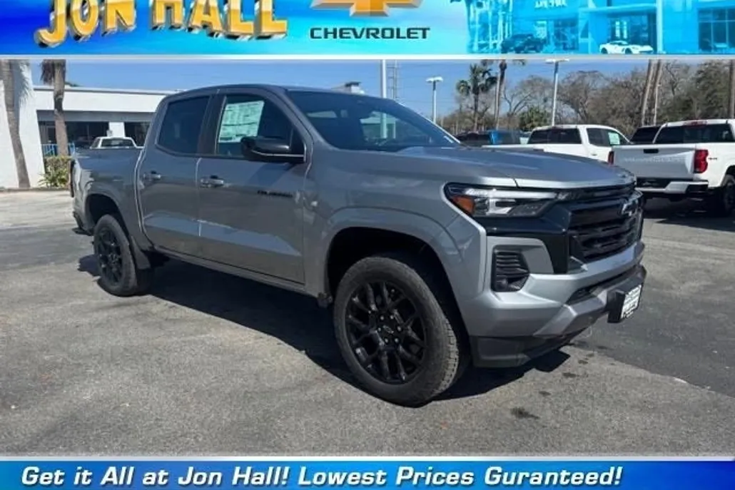 2024 Chevrolet Colorado Z71 photo 1