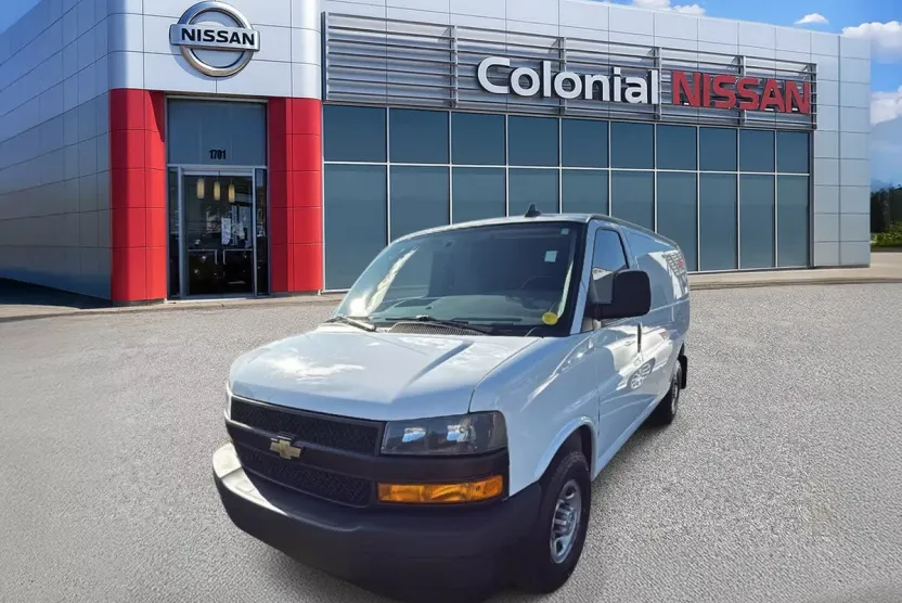 2021 Chevrolet Express 2500 Cargo photo 1