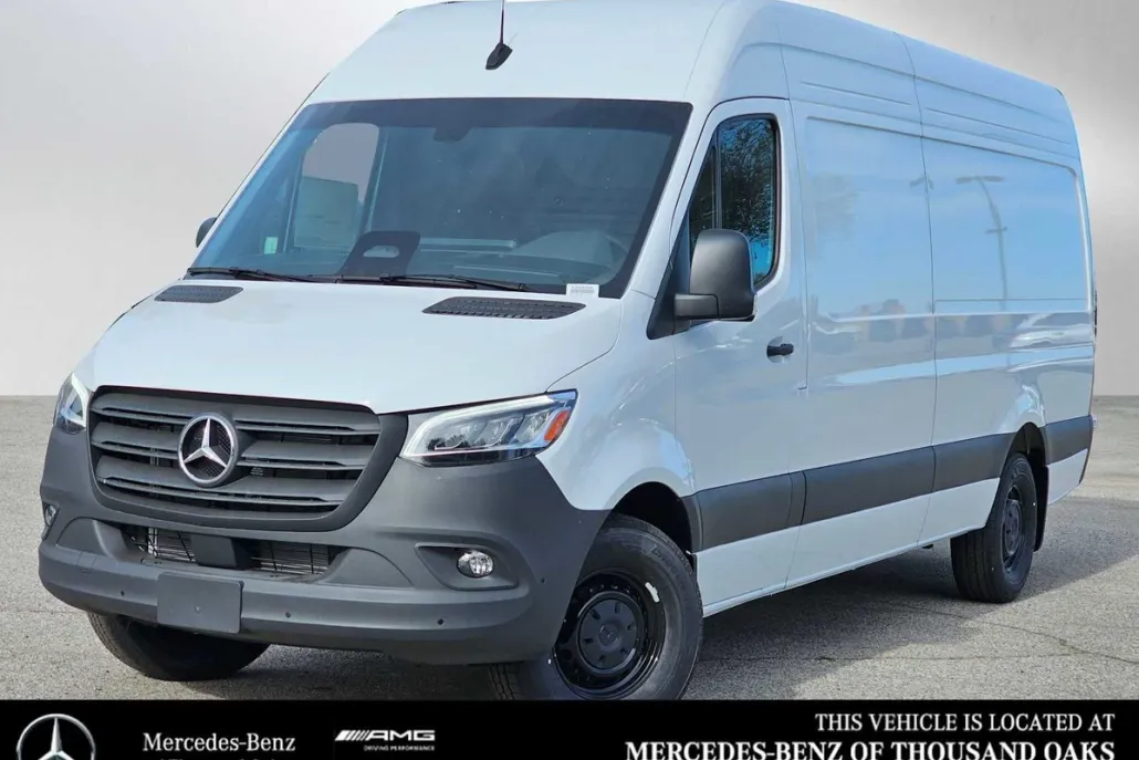 2025 Mercedes Benz Sprinter 2500 High Roof photo 1
