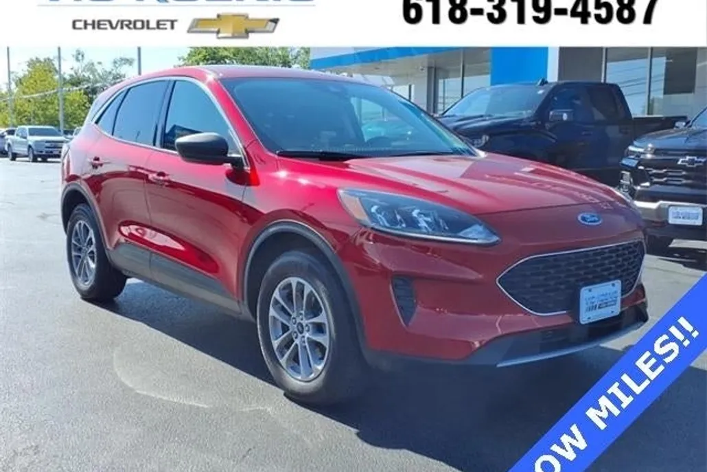 2022 Ford Escape SE photo 1