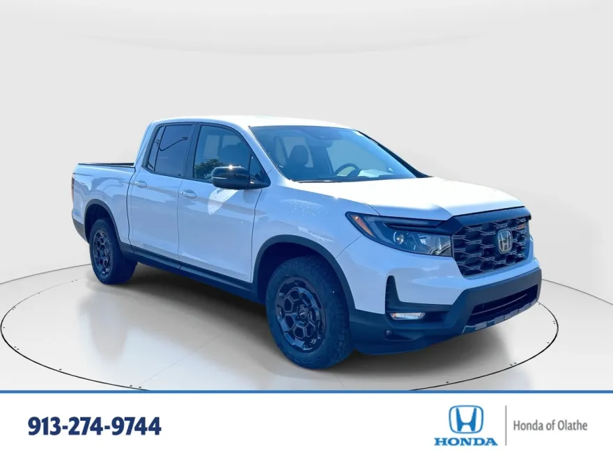 2026 Honda Ridgeline TrailSport photo 1